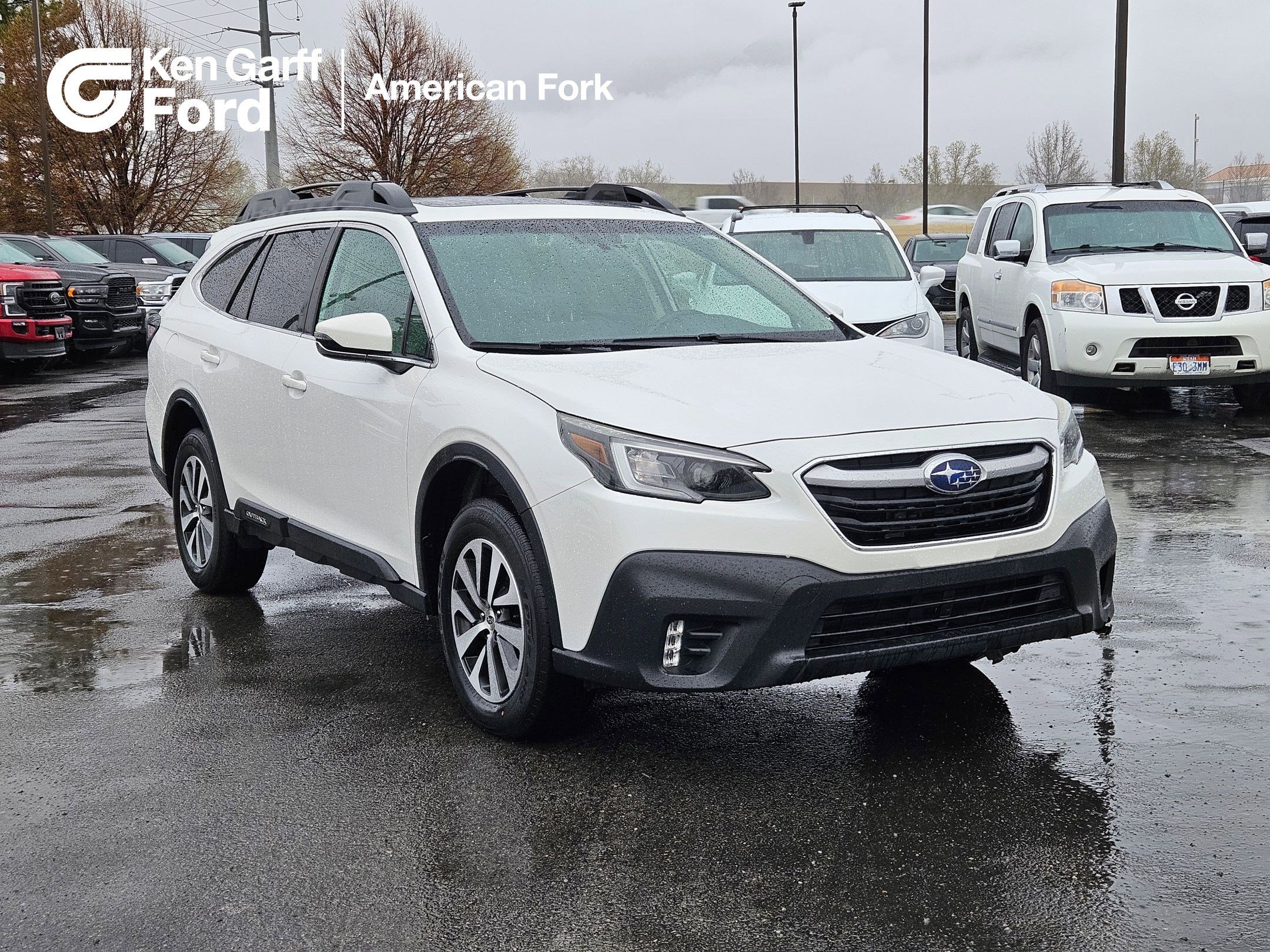 2020 Subaru Outback Premium's photo