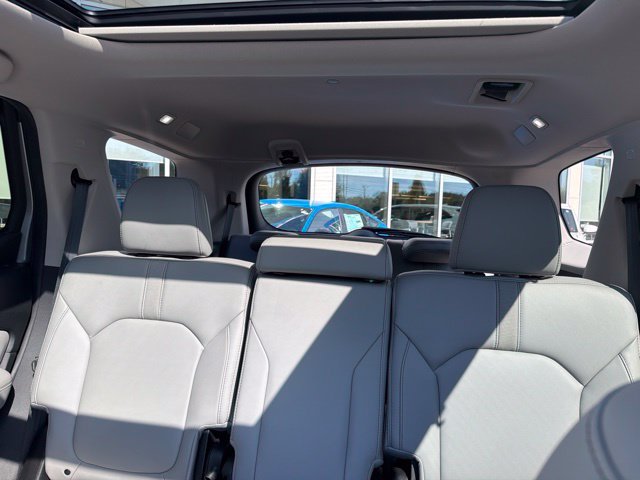 2023 Honda Pilot Touring - Photo 18