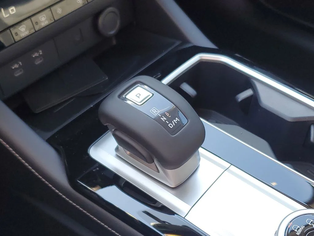2026 Mitsubishi Outlander SE - Photo 30