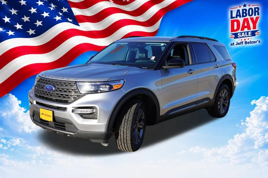Certified Used 2023 Iconic Silver Metallic Ford XLT image 11