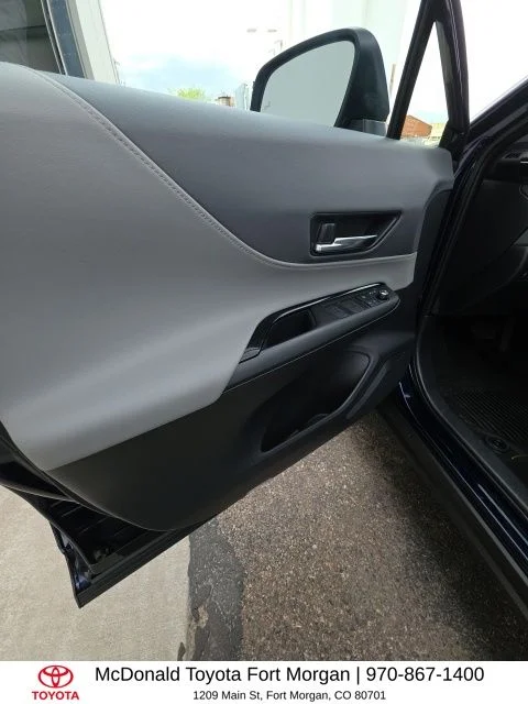 Used 2023  Toyota LE image 11
