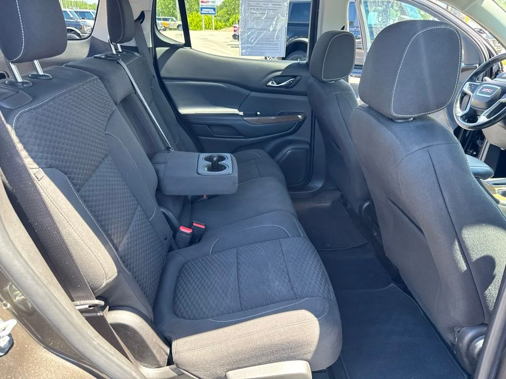 Used 2019 Gray GMC SLE-1 image 36