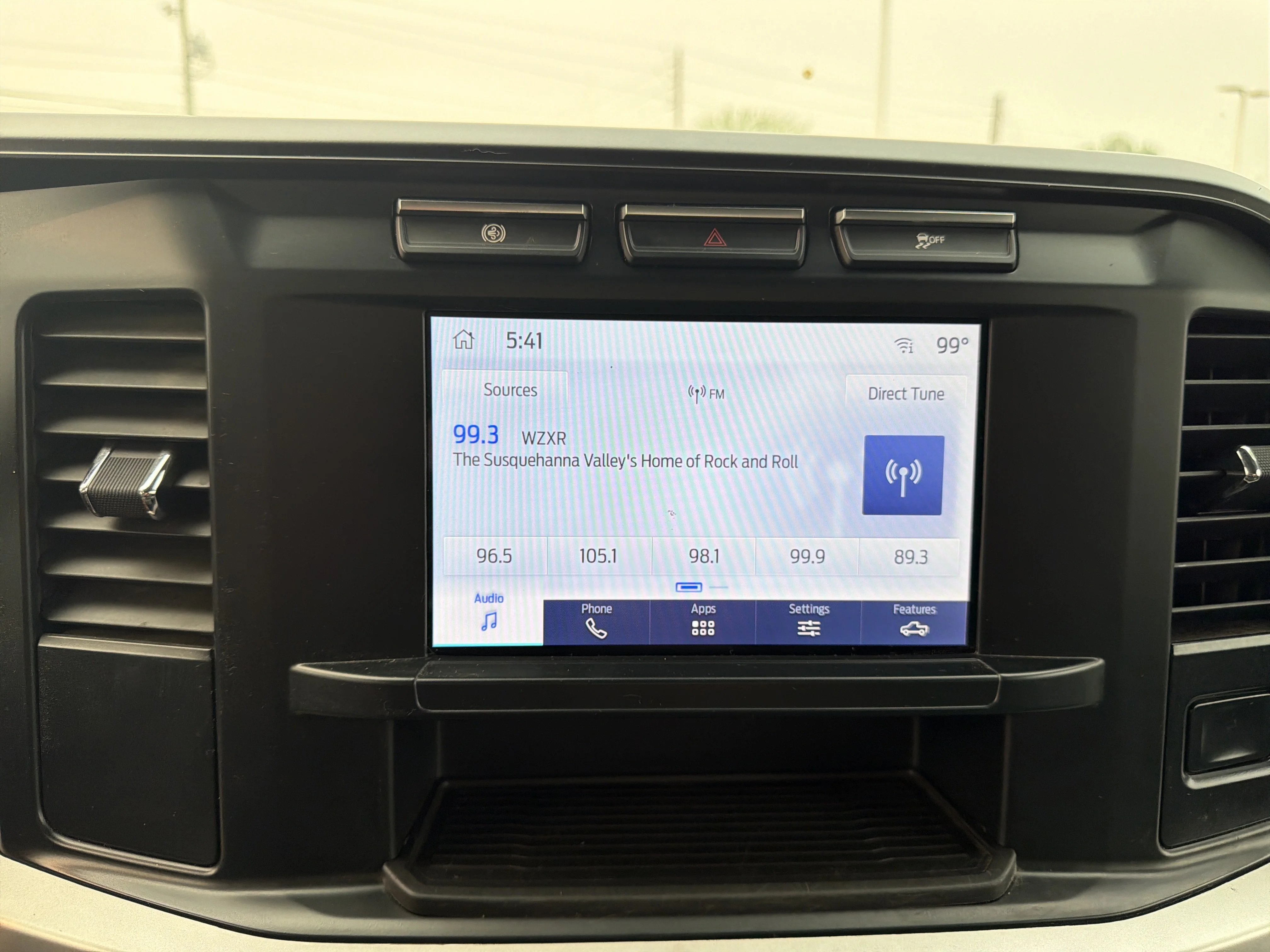 Used 2024 Oxford White Ford XLT image 26