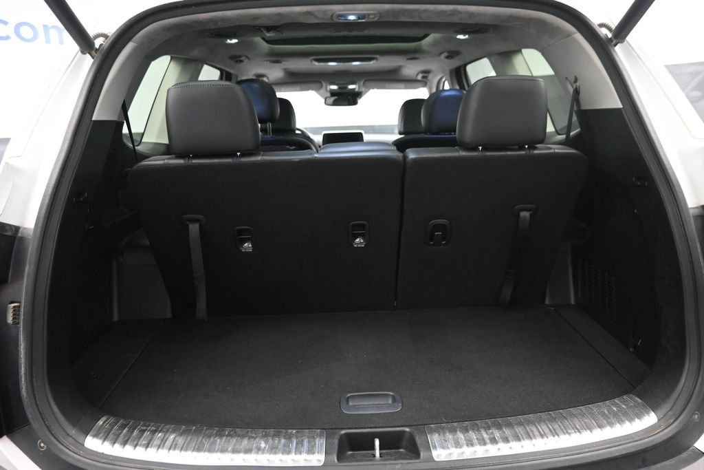 Used 2022 White Kia SX image 11