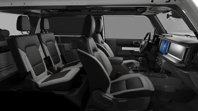 New 2026 Oxford White Ford Base image 14