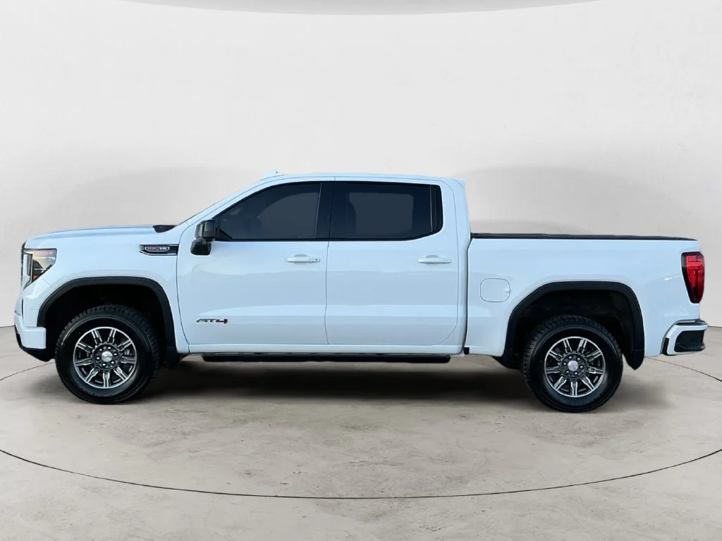 Used 2024 Summit White GMC AT4 image 12