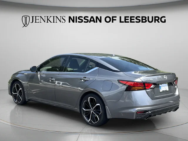 Used 2024 Gray Nissan 2.5 SR image 11