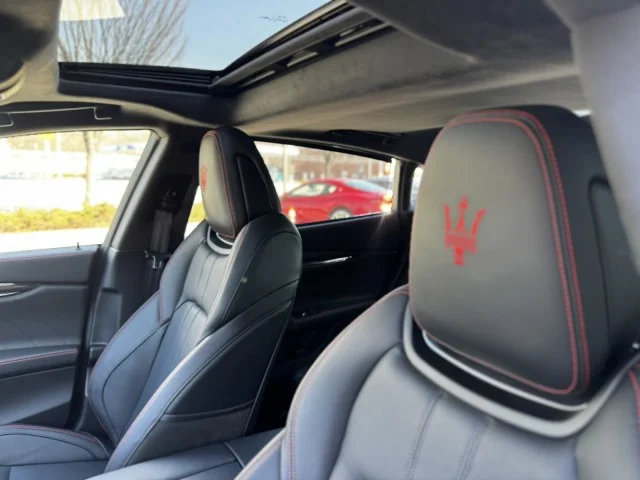 2024 Maserati Quattroporte Modena Ultima - Photo 21