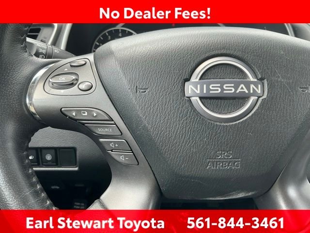 Used 2023 Red Nissan SL image 48