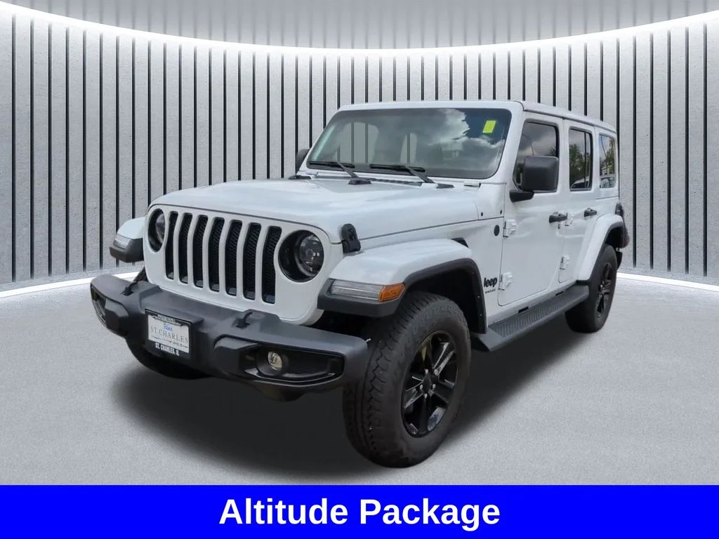 Used 2023 White Jeep Altitude image 13
