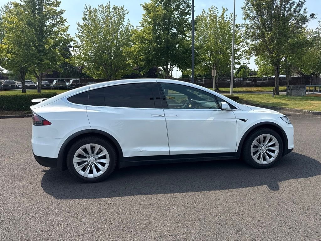 Used 2019 Pearl White Multi-Coat Tesla Long Range image 8