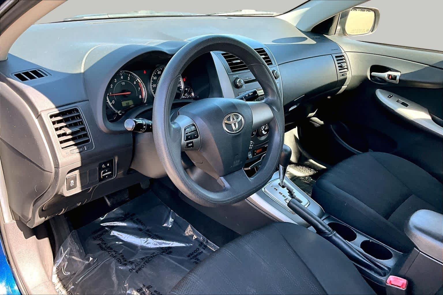 Used 2011 Nautical Blue Metallic Toyota LE image 17