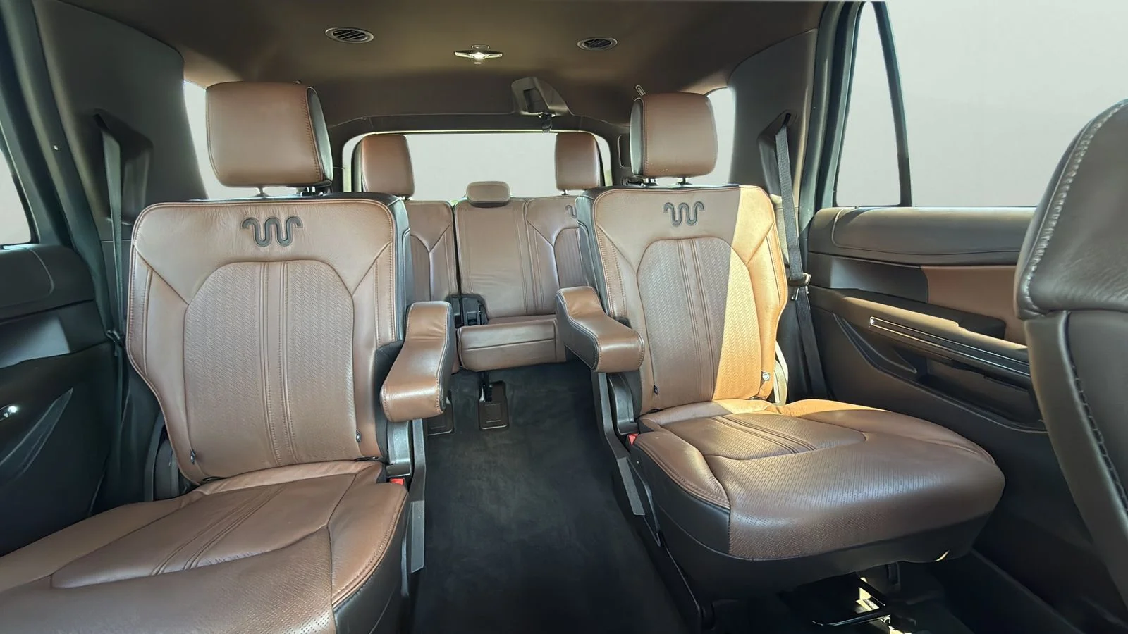 Used 2024 White Ford King Ranch image 25