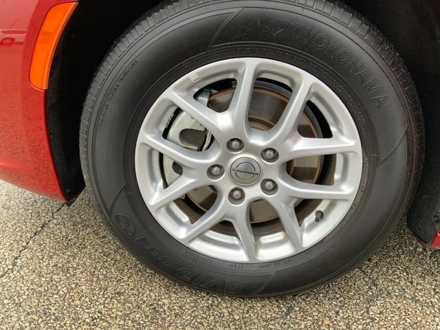 2025 Chrysler Pacifica Select - Photo 10