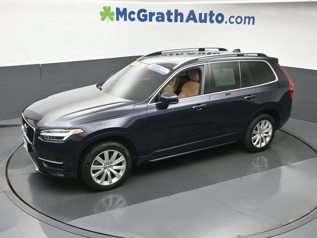Used 2017 Blue Volvo T6 Momentum image 26