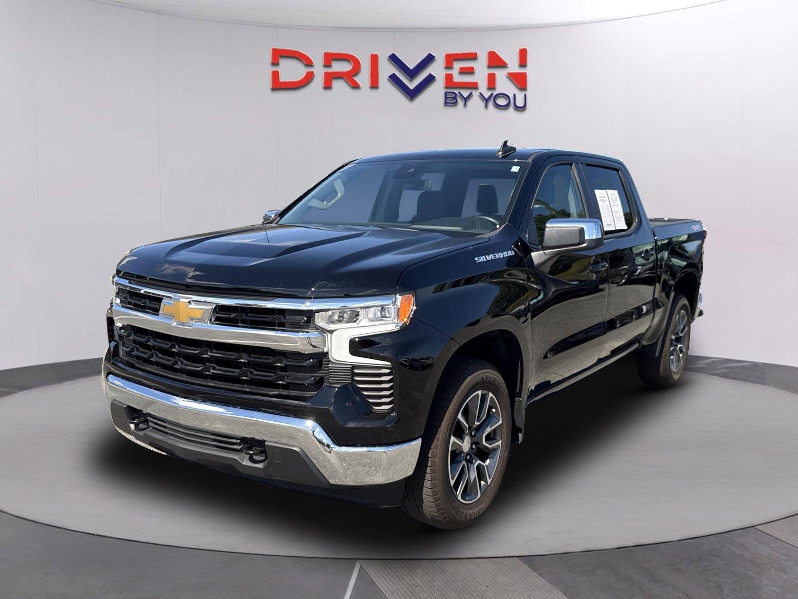 Used 2024 Black Chevrolet LT (2FL) image 8