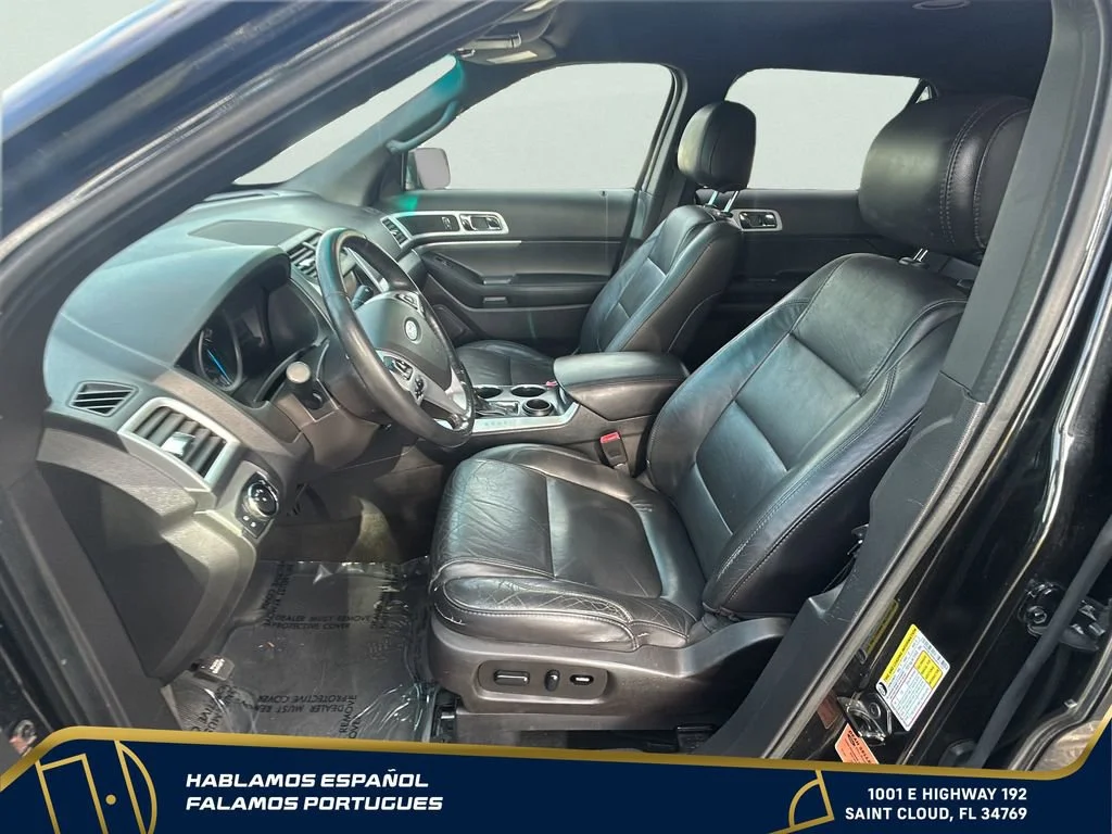 Used 2014 Black Ford XLT image 12