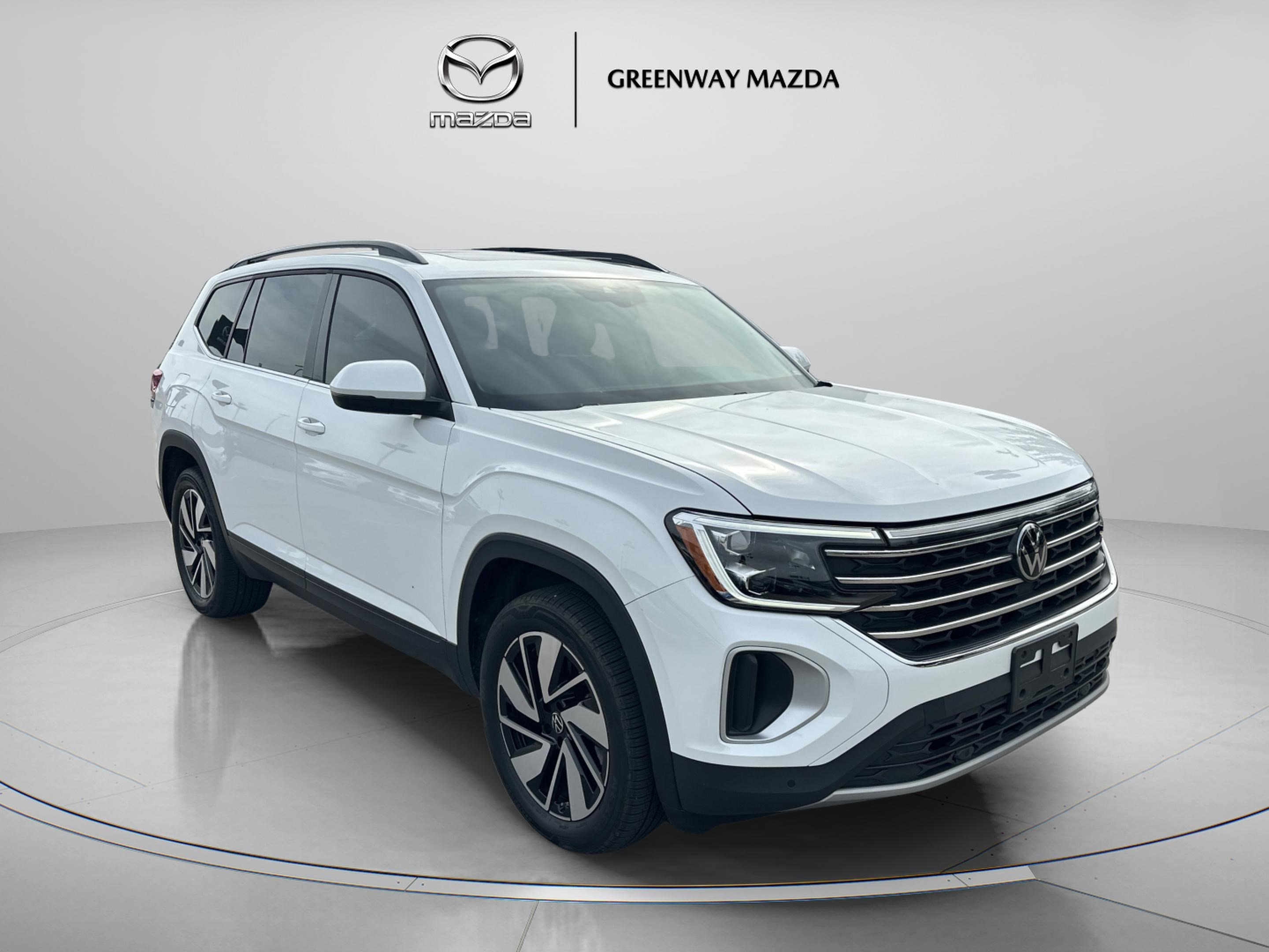 2024 Volkswagen Atlas 2.0T SE w/Tech's photo