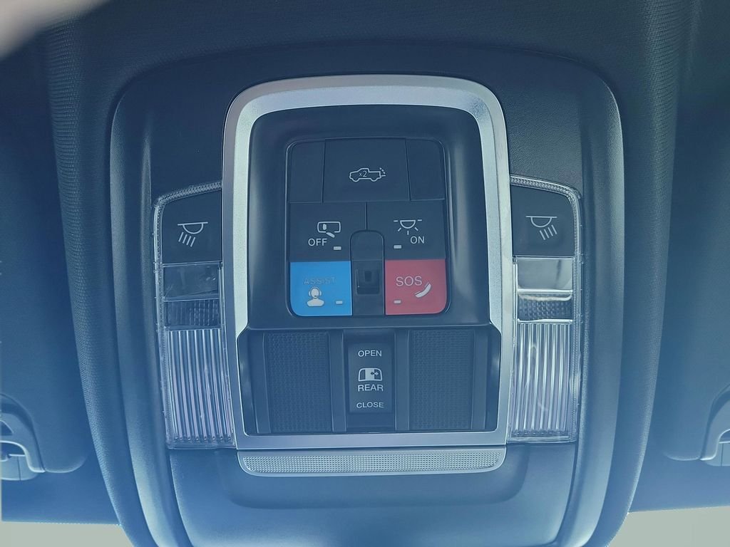 2026 RAM 1500 Laramie - Photo 23