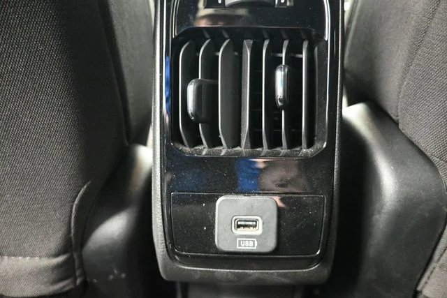 Used 2025 White Jeep Sport image 21