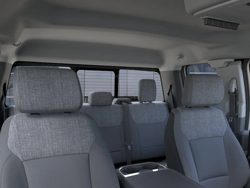 New 2026 Oxford White Ford F-250® XLT image 22
