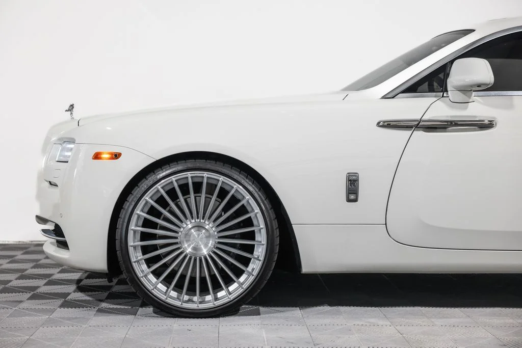 Used 2014 White Rolls-Royce Base image 14