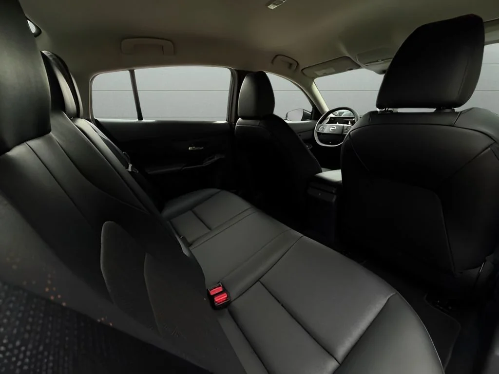 New 2026 Gray Nissan SR image 25
