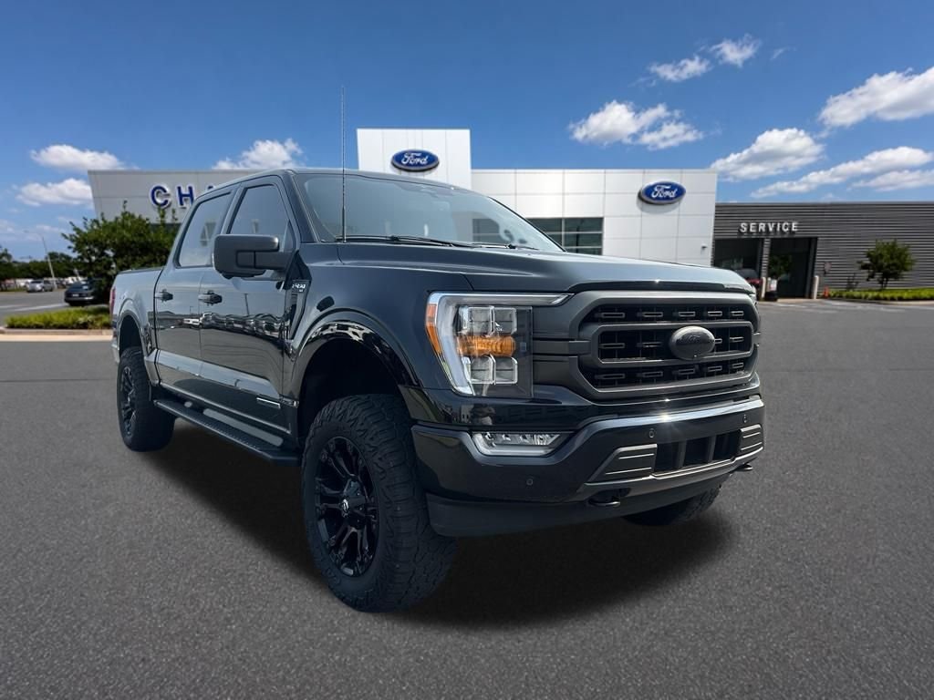 Used 2023 Black Metallic Ford XLT image 7