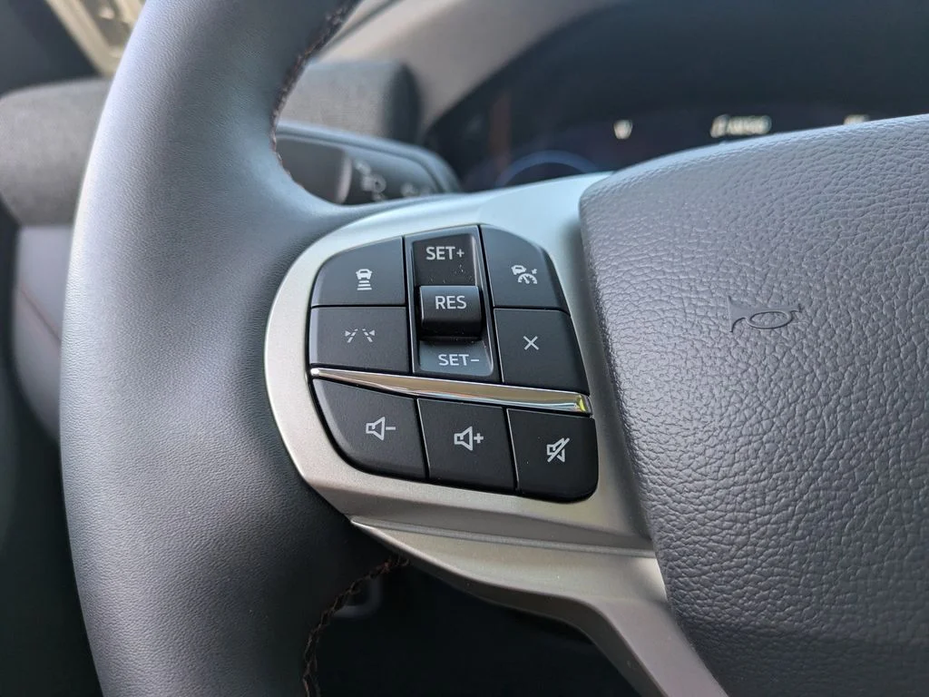 New 2026 Agate Black Metallic Ford Active image 30