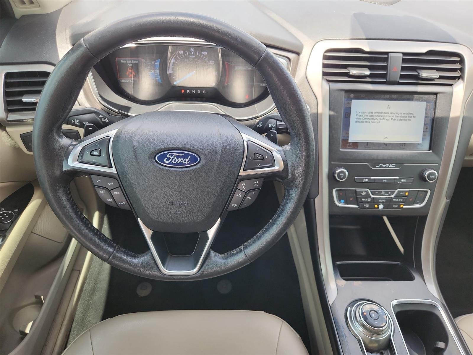 Used 2019 Black Ford SEL image 11