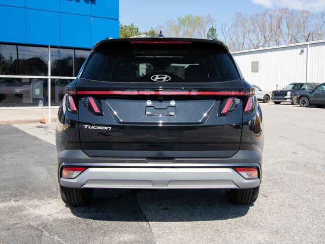 New 2026 Black Hyundai Limited FWD image 15