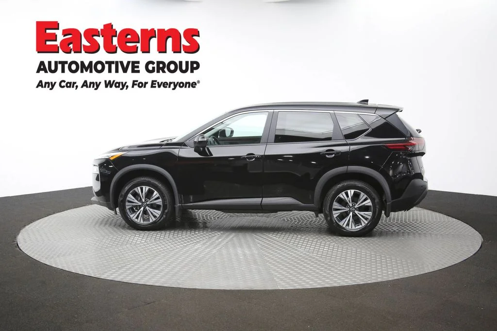 Used 2023 Black Nissan SV image 60
