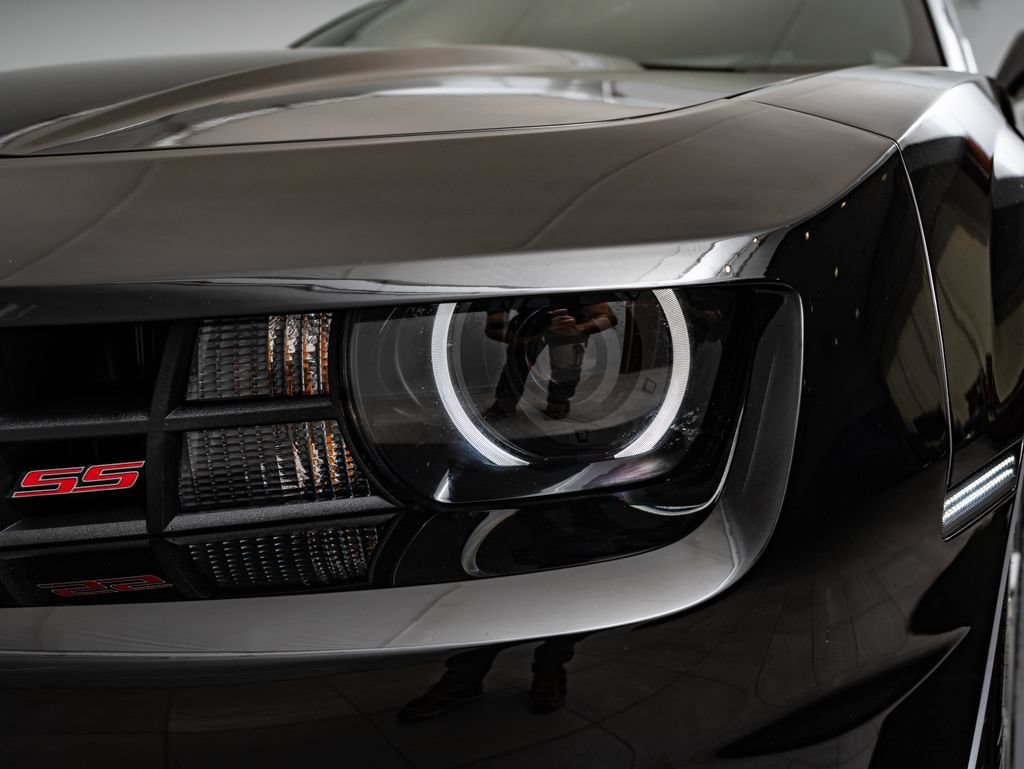 Used 2011 Black Chevrolet SS image 14