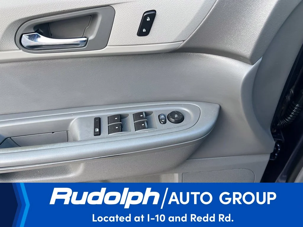 Used 2014 Blue Chevrolet LS image 11