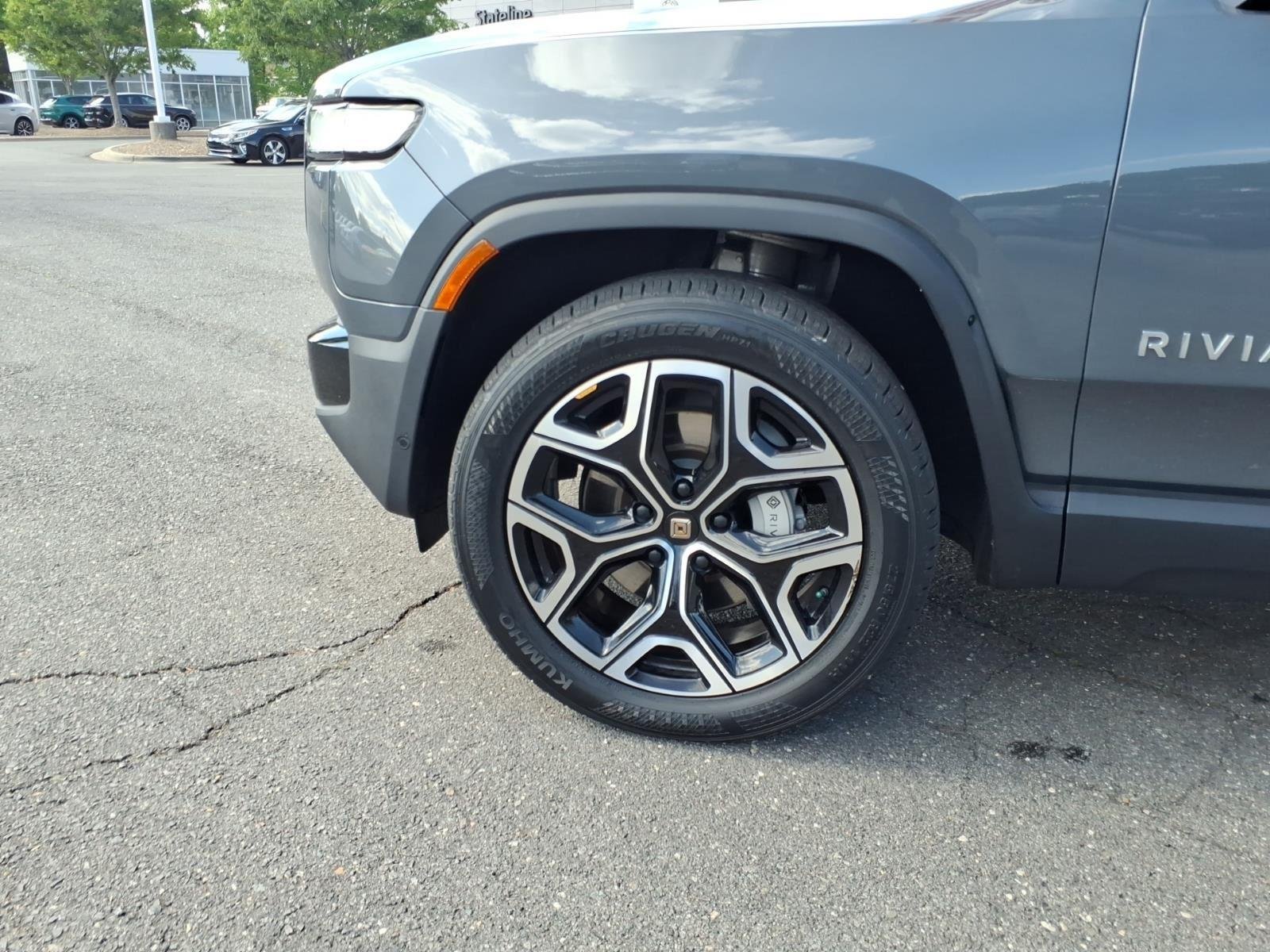 Used 2024 El Cap Granite Rivian Adventure Dual Motor image 10
