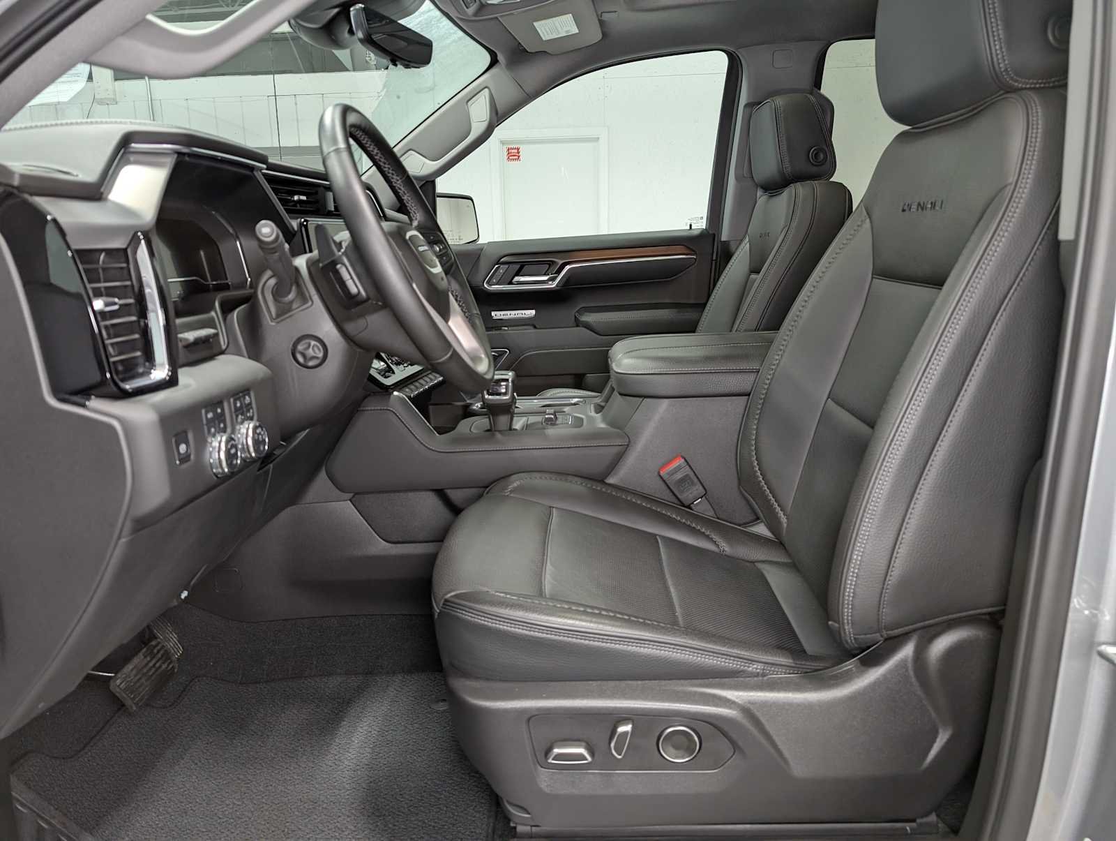 Certified Used 2025 Sterling Metallic GMC Denali image 4