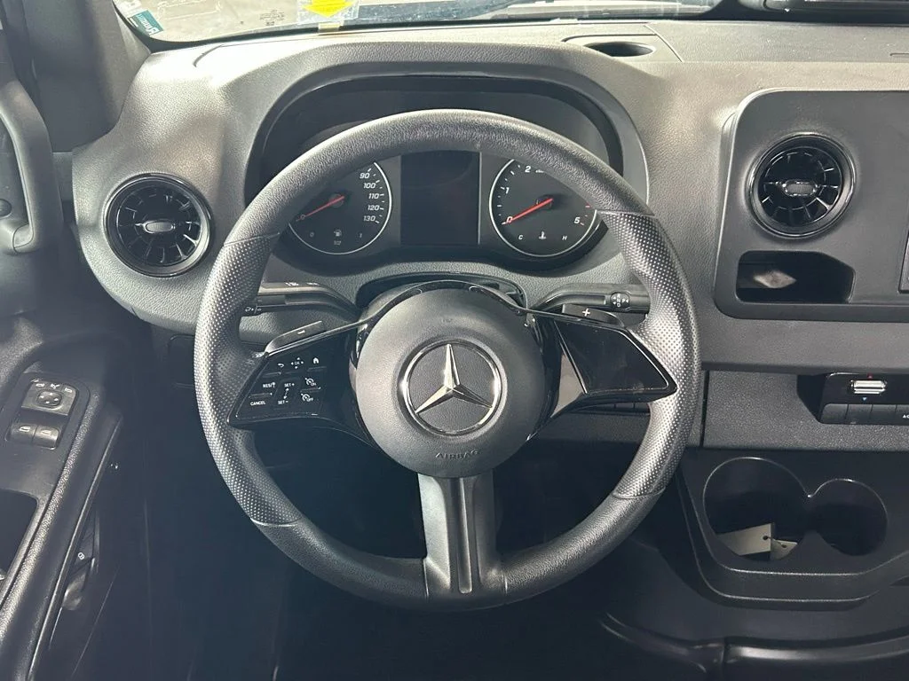 Used 2025 White Mercedes-Benz Cargo 144 WB image 8