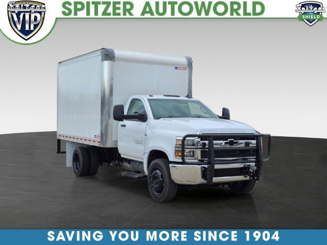 2023 Chevrolet Silverado 5500 HD Work Truck