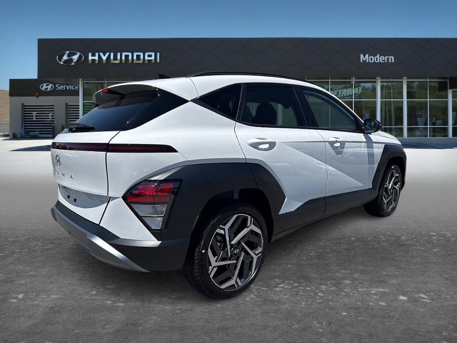 New 2026 Atlas White Hyundai SEL Premium FWD image 3