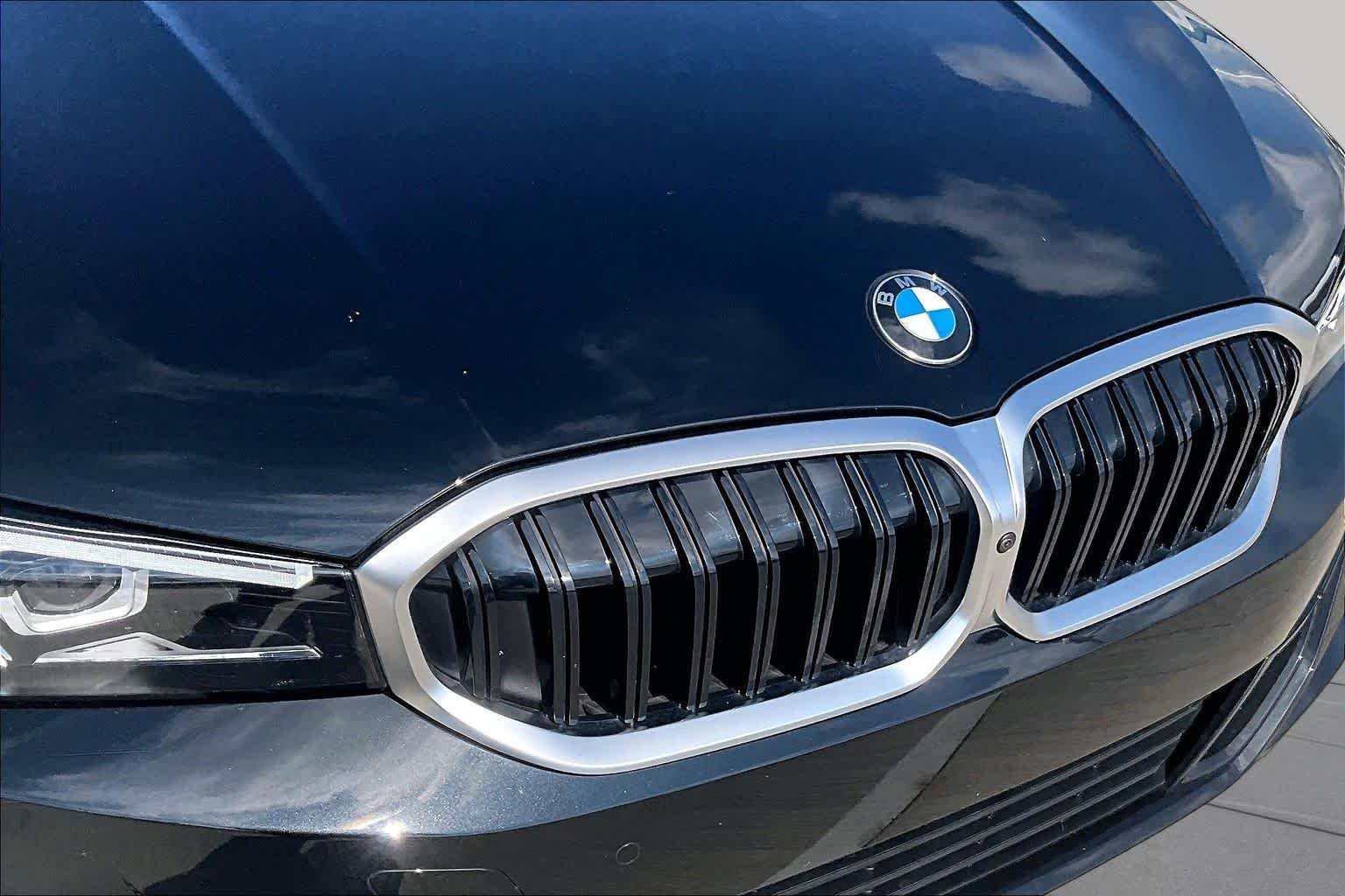 Used 2026 Black Sapphire Metallic BMW 330i NA image 28