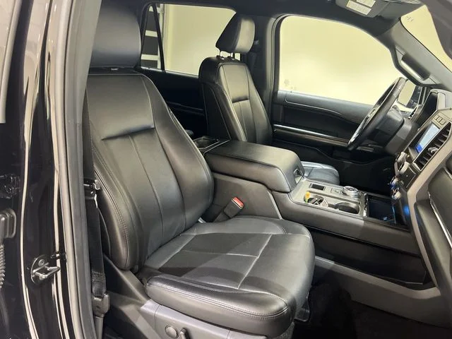 Certified Used 2021 Agate Black Metallic Ford XLT image 24