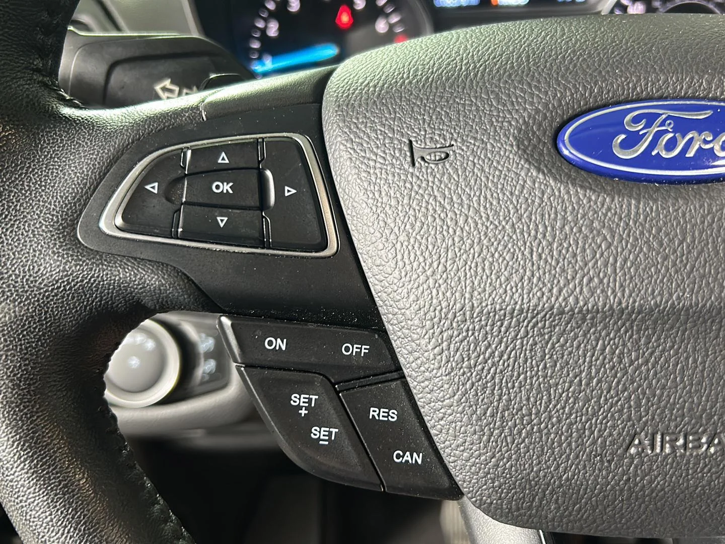 Used 2018 Shadow Black Ford Titanium image 23