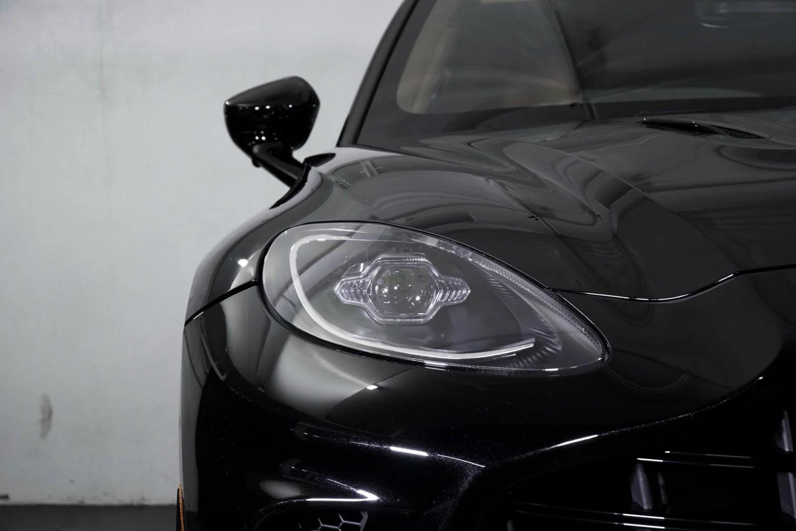 New 2026 Black Aston Martin 707 image 15