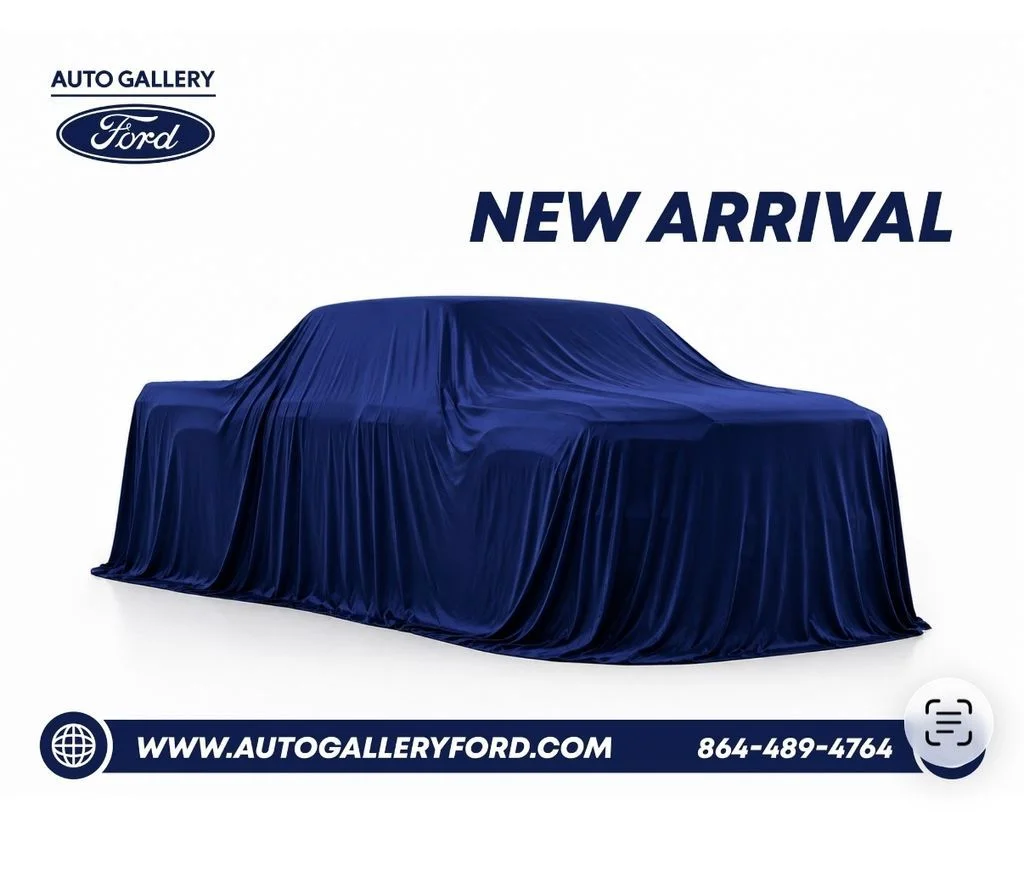Used 2024 Summit White Chevrolet RST image 1