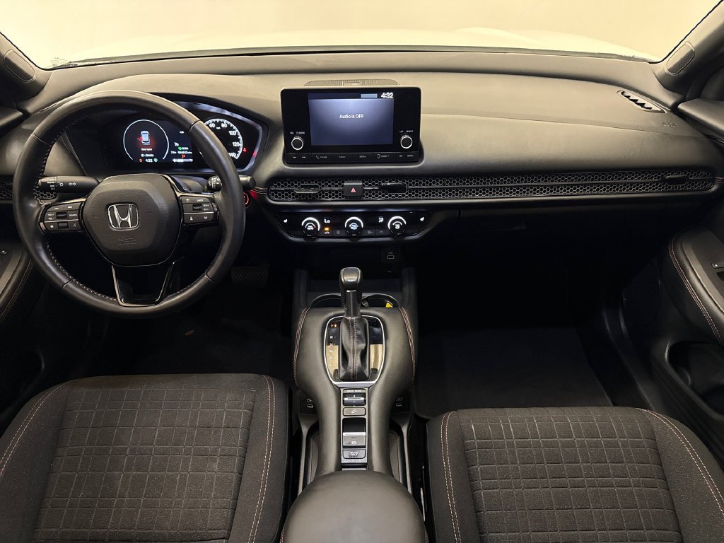 2025 Honda HR-V Sport - Photo 14