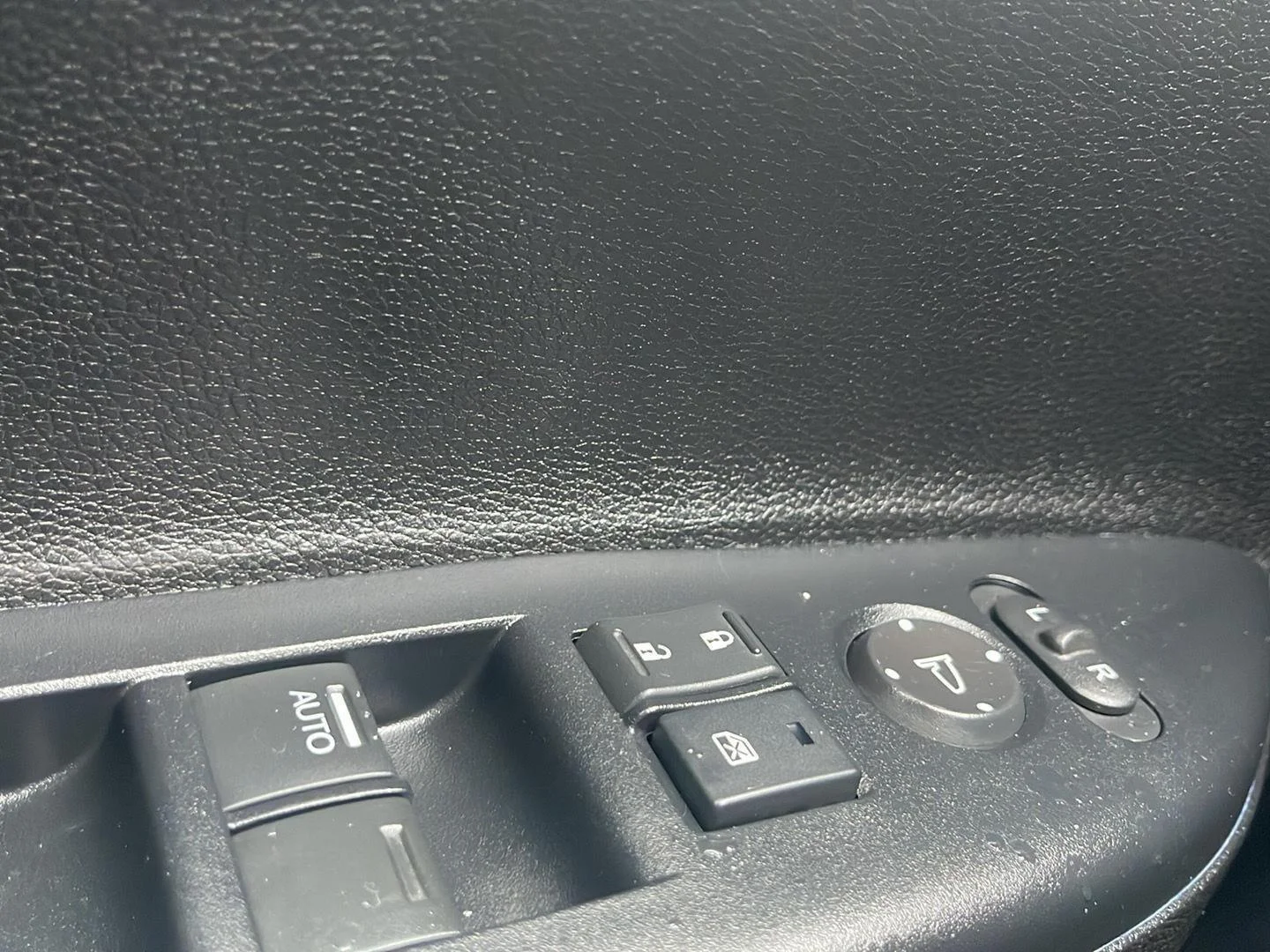 Used 2014 Obsidian Blue Pearl Honda Sport image 18