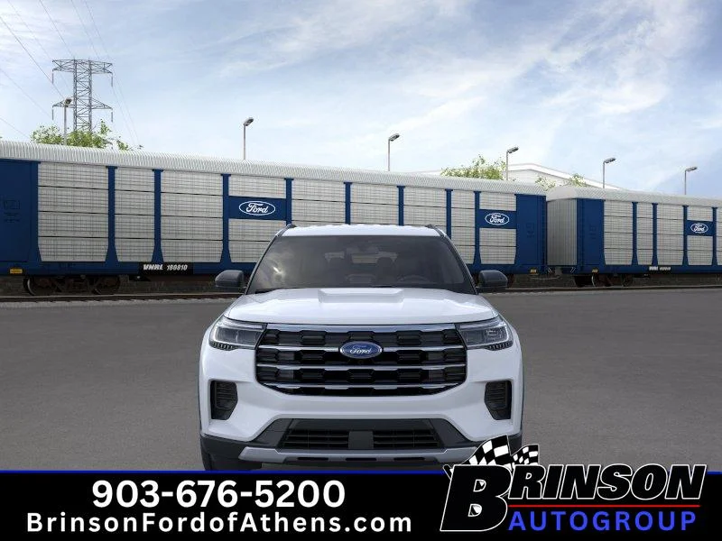 New 2026 Space White Metallic Ford Active image 6