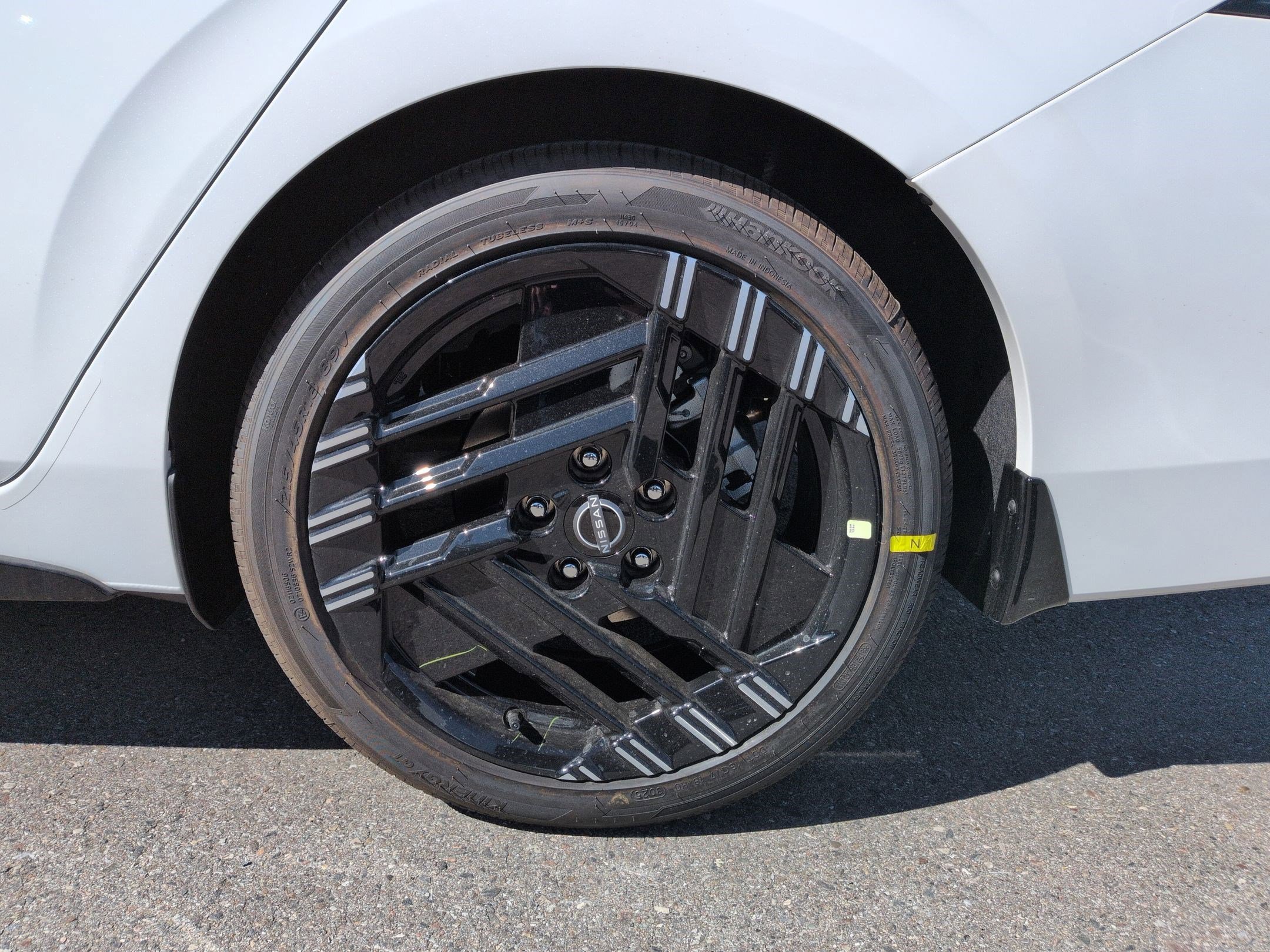 New 2026 Aspen White TriCoat Nissan SR image 15