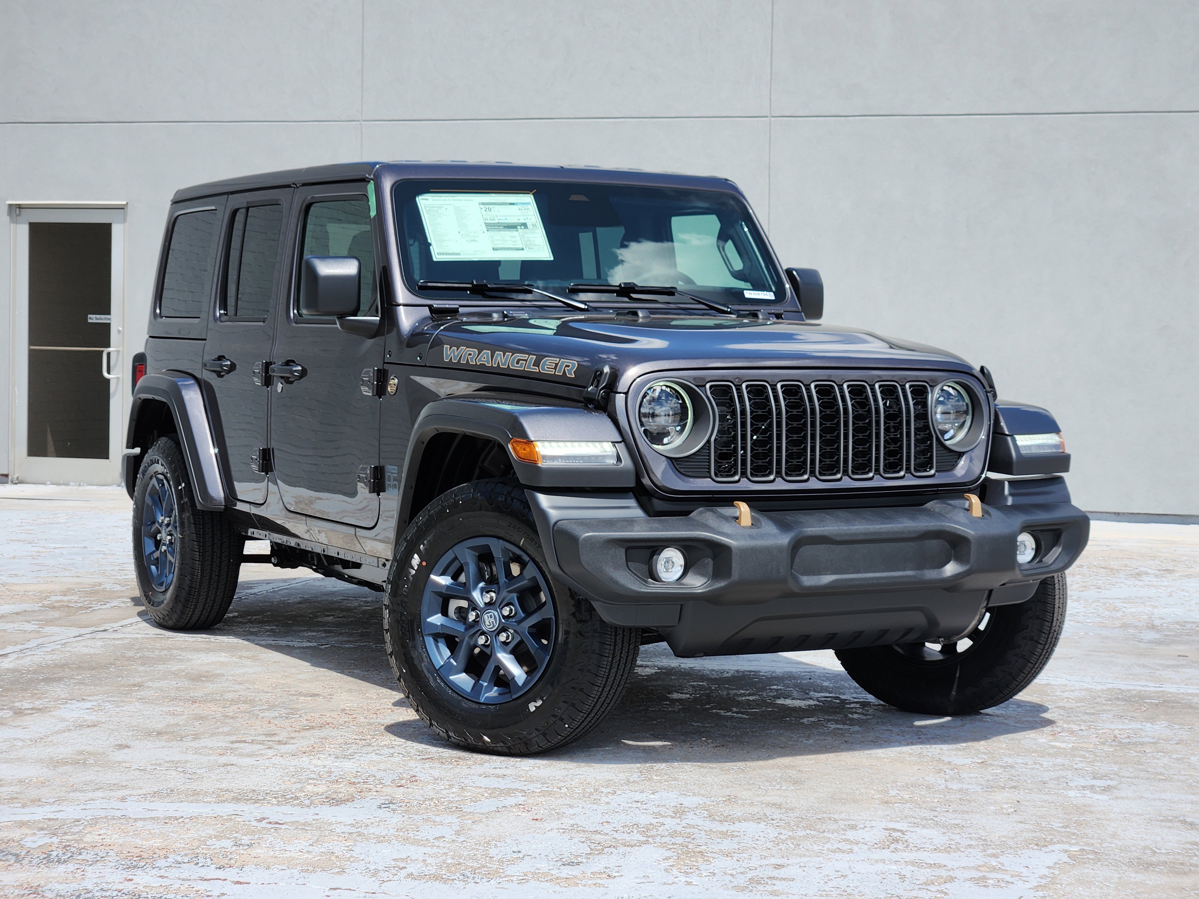 2026 Jeep Wrangler 85th Anniversary Edition's photo