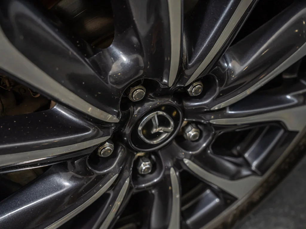 Used 2019 Ceramic Metallic Mazda Touring image 8